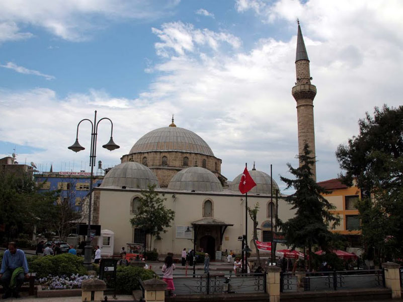 Мечеть Текели Мехмет Паши является одной из самых важных в Анталье